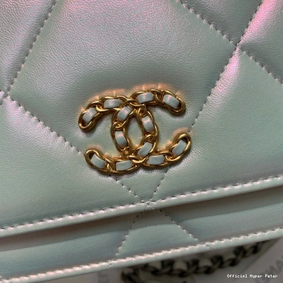 HyperPeter ON WALLET CHAIN CHANEL19 0805